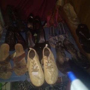 Verity of lady's shoes